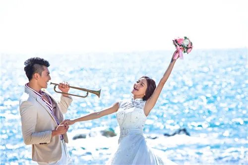 镇江婚纱摄影排名 镇江拍婚纱照一般多少钱