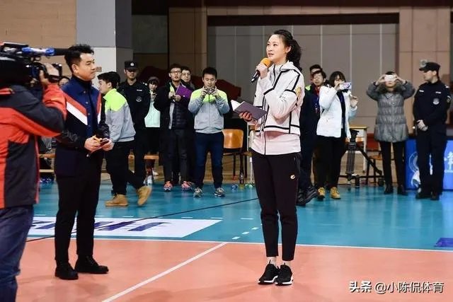 中国女排的惠若琪和日本女排的木村纱织,谁才是最漂亮的“女排队花”?你怎么看?