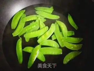 荷兰豆炒腊肉