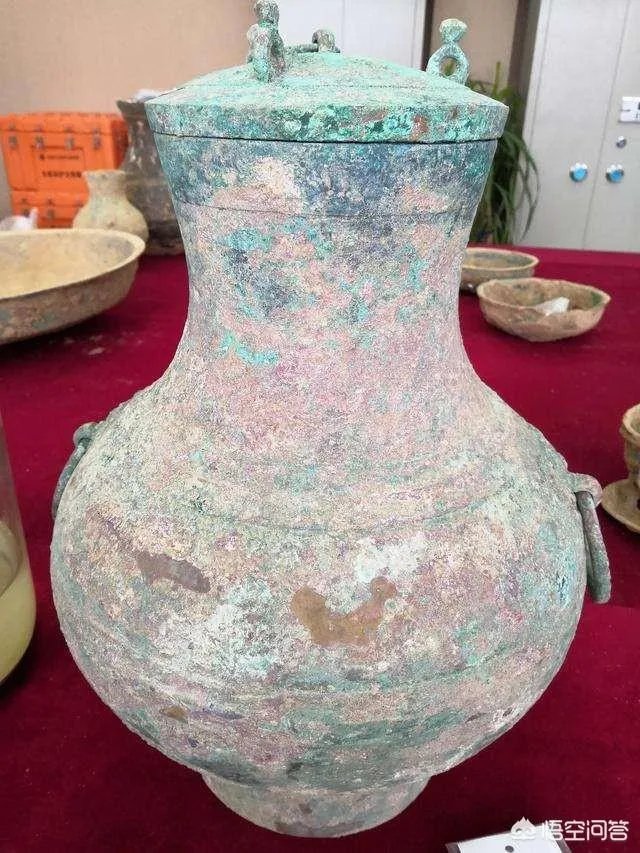 西汉古墓挖出2000年前的“仙药”,小小县令为何也想成仙？