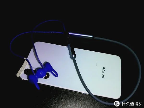 李现同款“荣耀xSport PRO蓝牙耳机”上手,这也忒好看了吧!