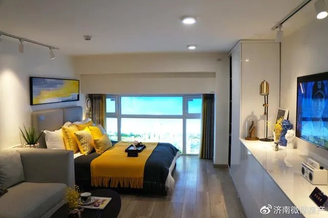 请问,目前济南公寓市场如何,手头20w适合投资哪些地段?