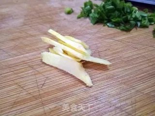 家常土豆面