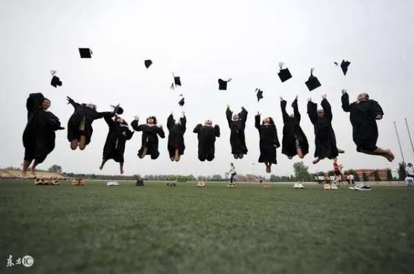 大学毕业这几年，你跟舍友是怎么拉开差距的？