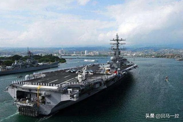 美国的航母在海上，为何会有病毒？
