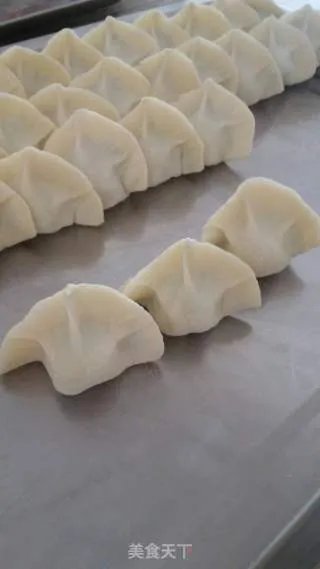 包饺子