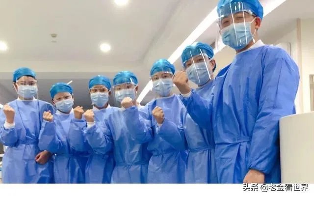 韩国新冠定点医院16名护士辞职,理由是没时间看孩子,你怎么看这事?