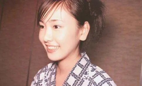 女本女星新垣结衣18岁旧照水嫩吗?