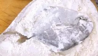 干烧鲳鱼