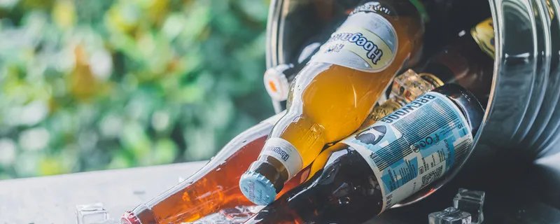 黑啤和普通啤酒的区别 黑啤和啤酒有什么不同