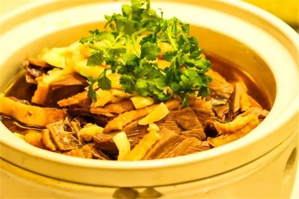 亳州十大美食店排行榜:苏小楼上榜,繁花音乐餐厅第一