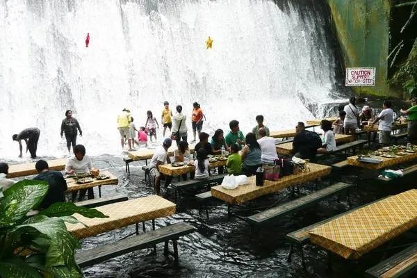 印度大坝建42年启用首日坍塌