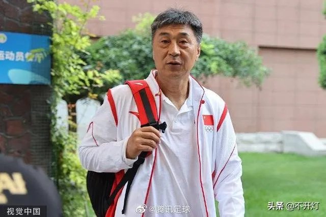预测一下今天中国女足能打败实力强大的巴西女足吗比分是几比几?