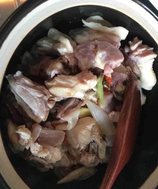 鸡煲的做法,鸡煲怎么做好吃,鸡煲的家常做法