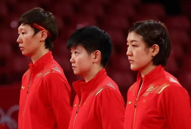 东京奥运会乒乓球女团决赛,孙颖莎为什么会输给伊藤美诚一局?