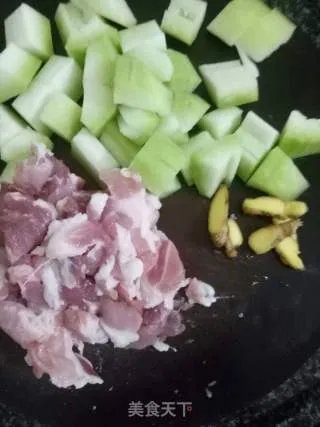 节瓜瘦肉汤
