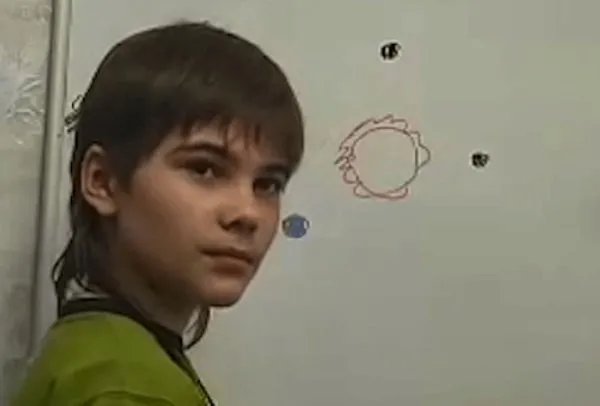 火星男孩的预言究竟是2012年还是2020年？