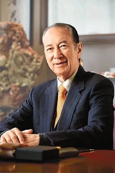 何鸿燊大梁安琪39岁 如何使四太怀孕的