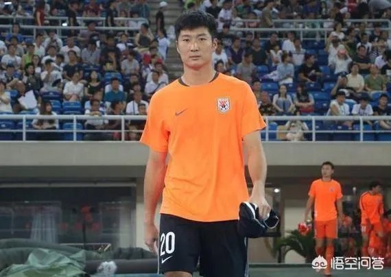 鲁能门将韩镕泽和王大雷都很优秀,那么他们两个的区别和优缺点在哪?