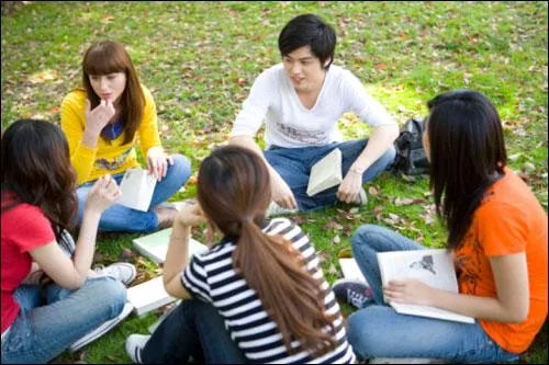 广西大学女生安全攻略,为何会被骂?