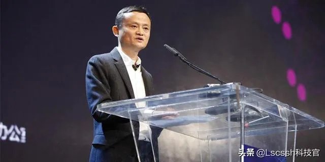 为什么感觉现在网上很多人开始踩马云?