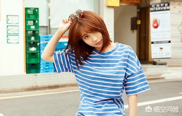 李菲儿是谁?为何近日频频上热搜?