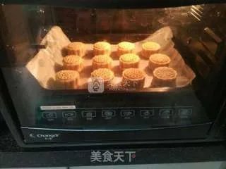 五仁馅月饼