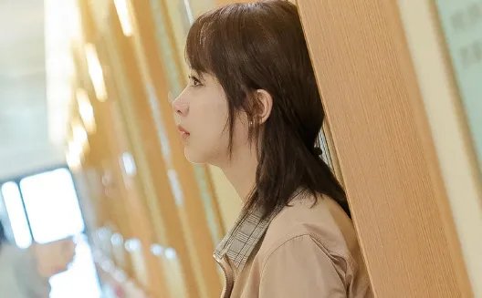 《余生请多指教》定档,官方不断发放物料,话题不断,发生了什么?