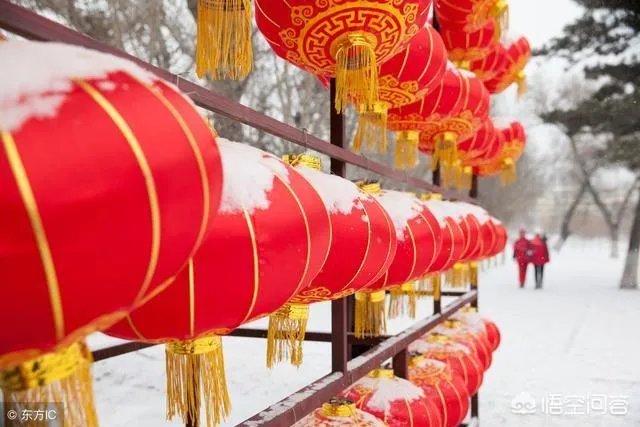 #元宵对联#上联:元宵佳节大观灯,请才子佳人对?
