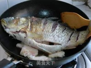 红烧鲤鱼