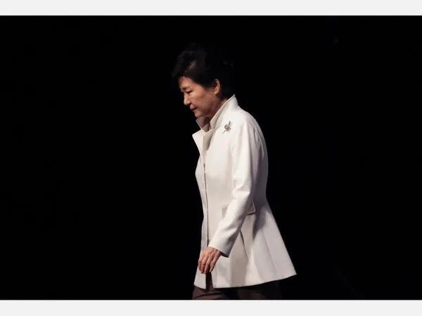 崔顺实外甥女张时浩获刑2年半,是否标志着朴槿惠已经走入绝境?