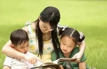 陪娃写作业遭打,如何正确辅导孩子学习?
