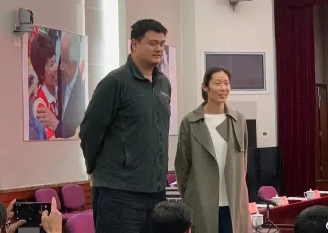朱婷的手腕为什么会受伤?会像姚明、刘翔一样可惜了运动生涯吗?