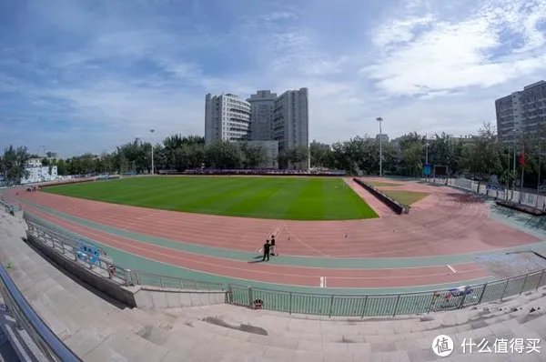 穷玩无反 篇四:高性价比鱼眼之选:三阳(walimex) 8mm f2.8鱼眼镜头