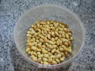 黄豆排骨汤
