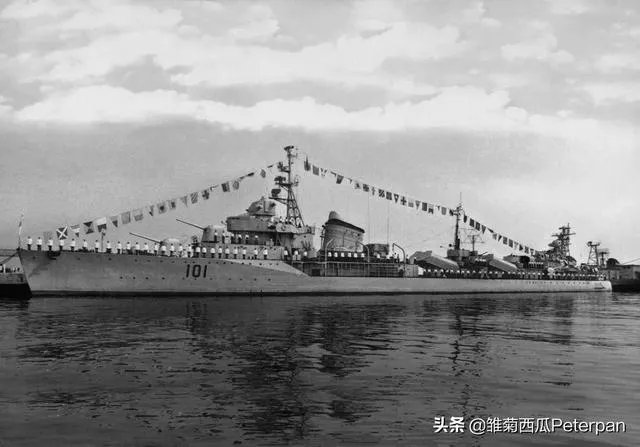 055大驱入列,舷号101,我军历史上用过101舷号的军舰有哪几艘?有什么故事?