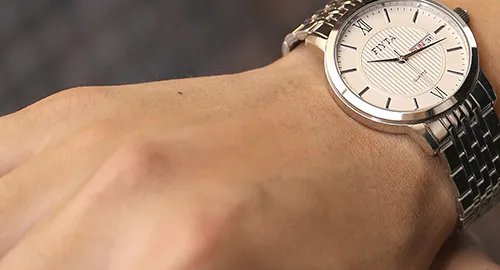飞亚达属于什么档次