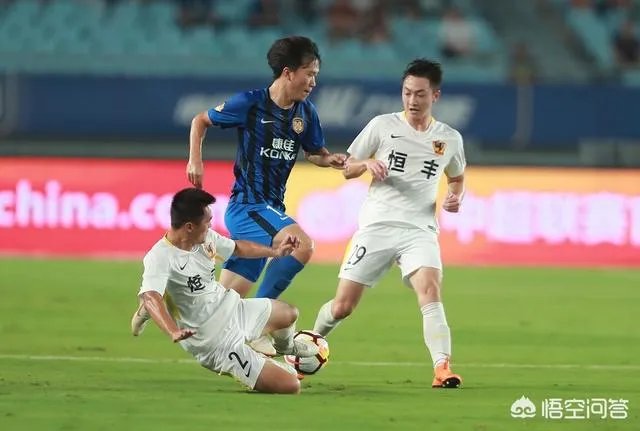 江苏苏宁主场3-1逆转贵州恒丰,你觉得苏宁球员的表现是否可以打满分?为什么?