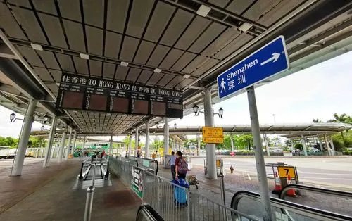 深圳湾口岸入境处职员确诊新冠，感染原因是什么？