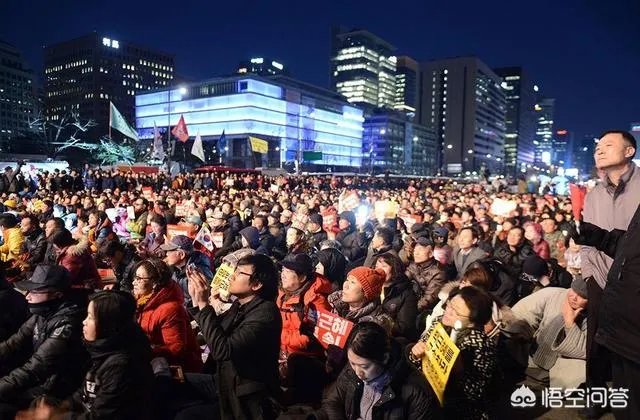 朴槿惠和文在寅对待日本态度为何截然不同?