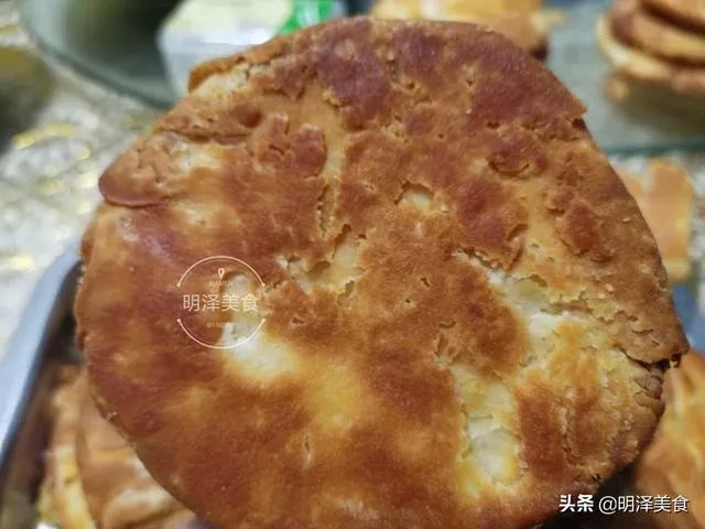 怎样做油酥饼?里面的油酥怎样做?详细的做法步骤图有吗?