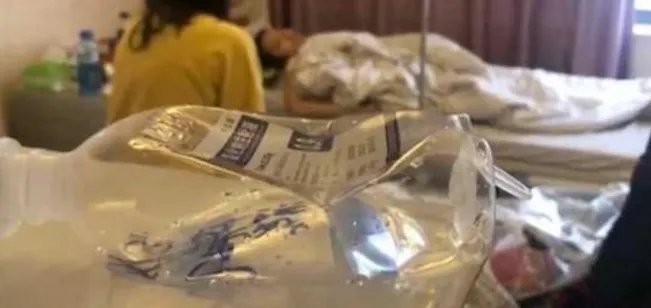 女生为何会去隆胸而错过高考?