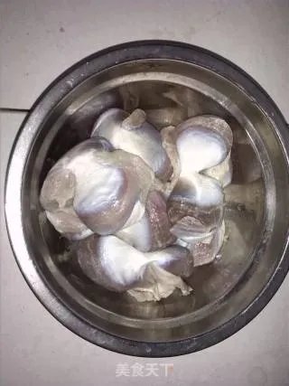 卤鸭胗
