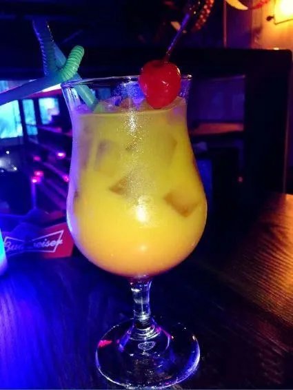 大连有哪些好玩的酒吧?