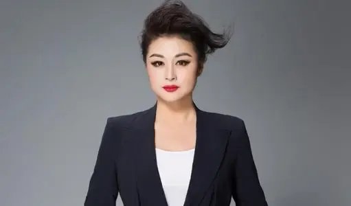 于月仙车祸地,骆驼不怕汽车经常穿越公路,是否时有交通事故发生?