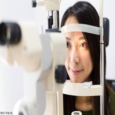 眼睛做近视手术多少钱 四个因素影响眼睛手术费用