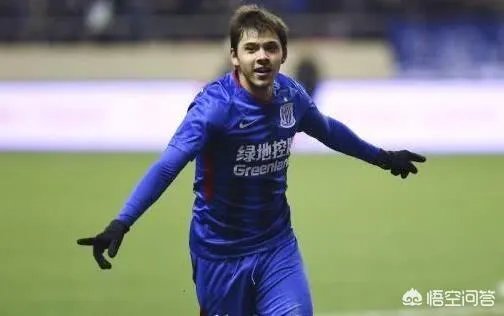 申花接连引进金信煜和沙拉维两名进攻球员，哪两位队内外援会被顶替呢？