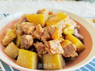 牛腩炖萝卜