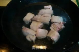 炖猪脚