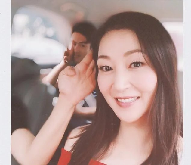 万绮雯个人简历资料图片 还有个外号叫万二雯